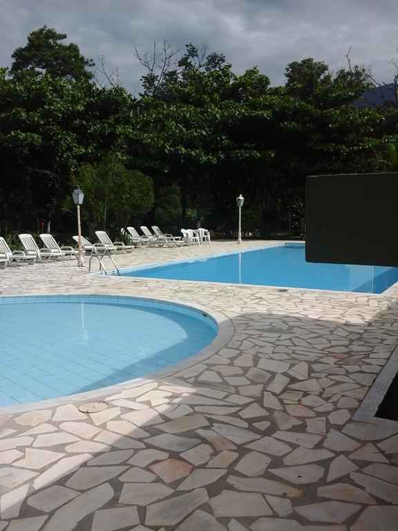 Pensión Tenis Clube Ilhabela